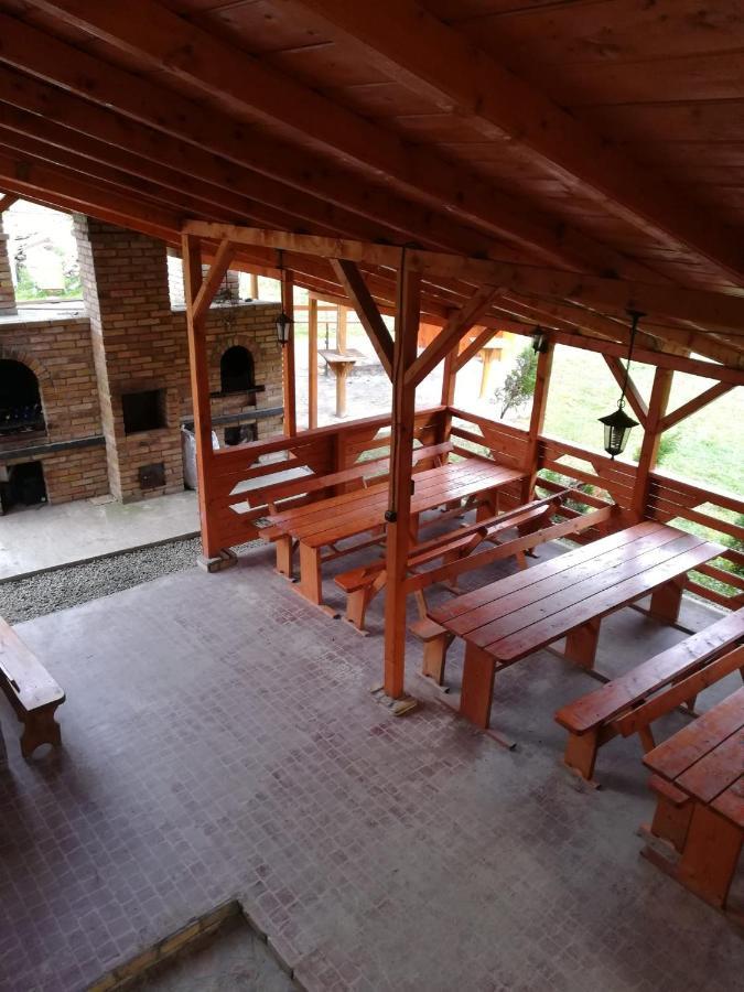 Pensiunea Colt Alb Ocolis Exteriér fotografie